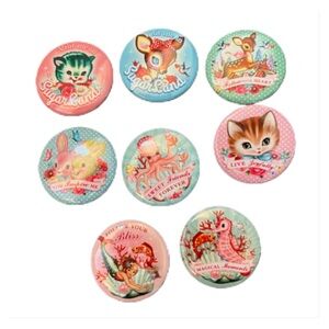 Last set*** Lot of 8 different Sugarland pin buttons. Fiona Hewitt.
